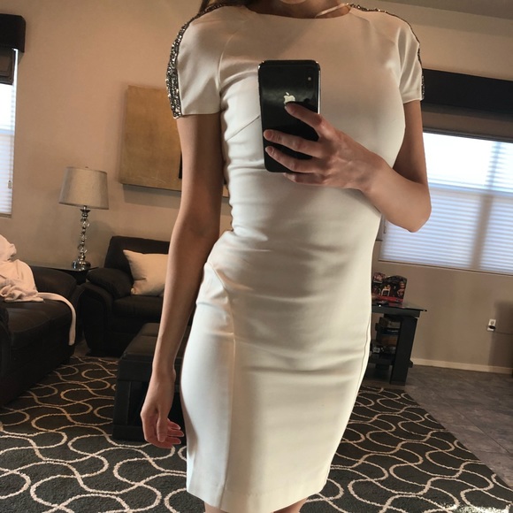 Zara White Dress - Picture 3 of 4